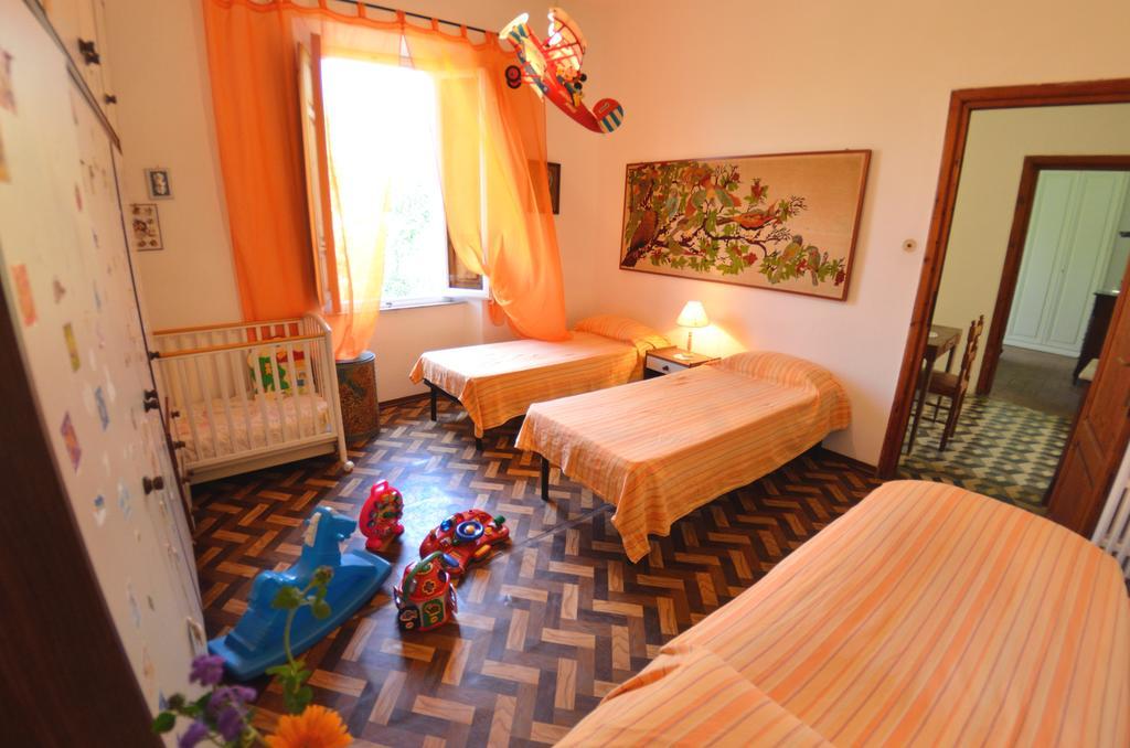 Casa Romana Виареджо Экстерьер фото