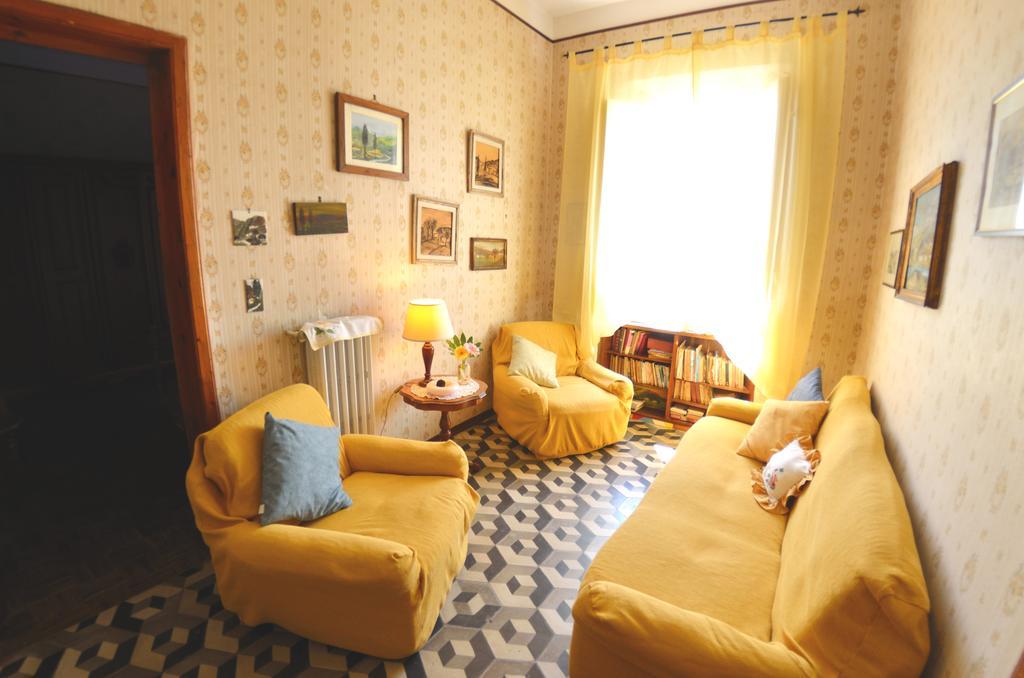 Casa Romana Виареджо Экстерьер фото